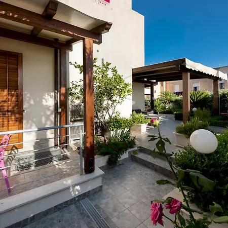 Armonie Bed and Breakfast 3*